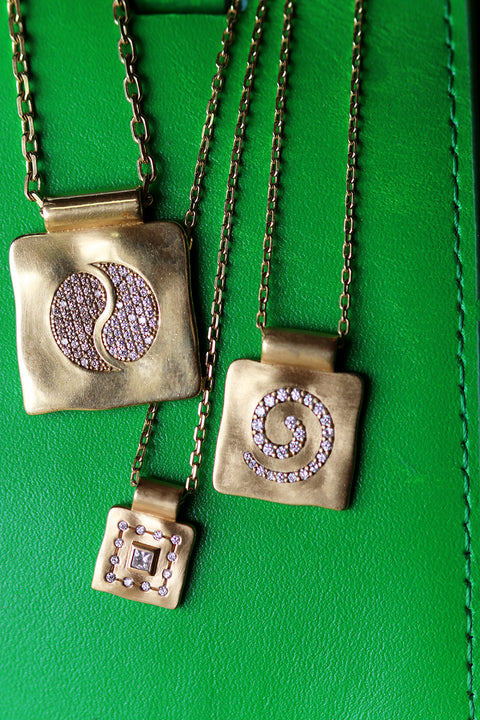 Grounded Dune Necklace